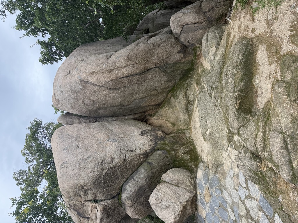Photo №2 of Wǔ Jiàn Fēng