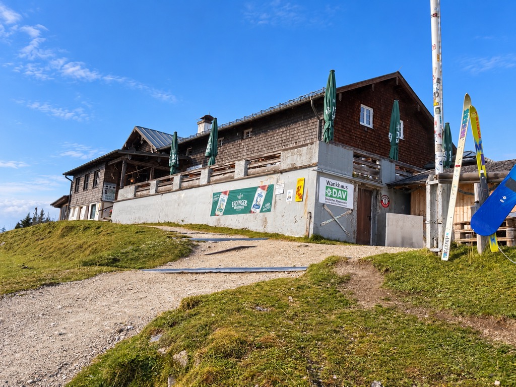 Photo №2 of Wank-Haus