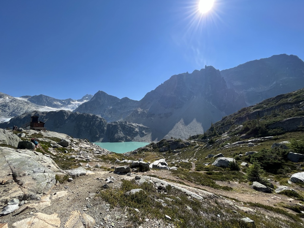 wedgemount-hut