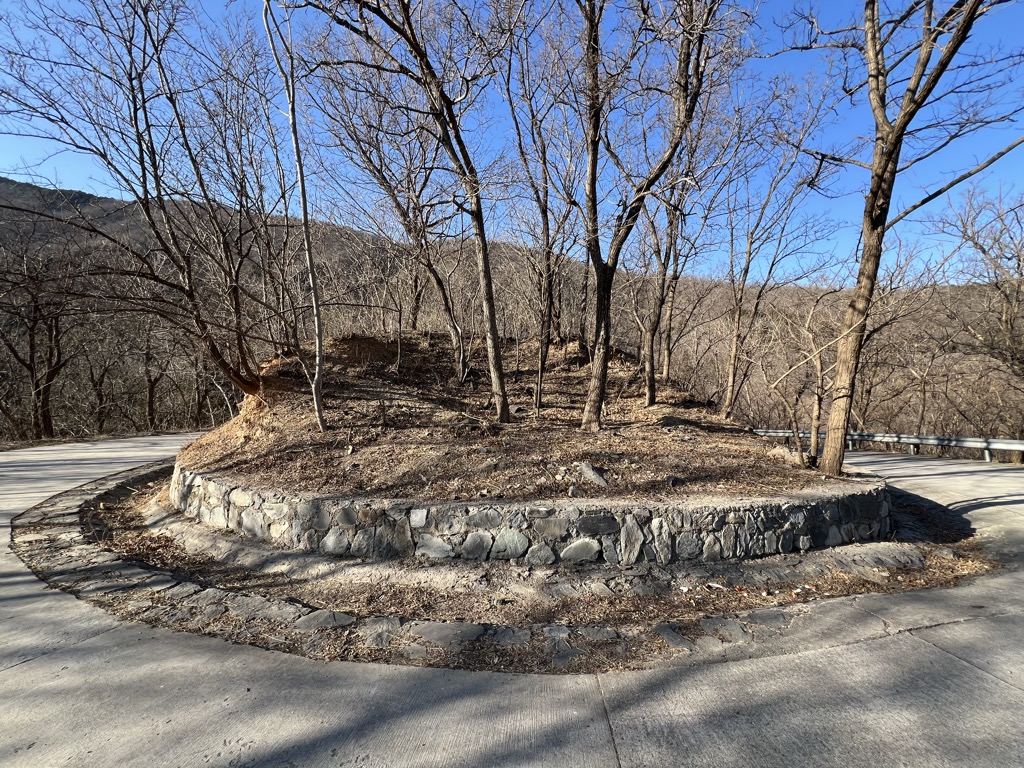 Photo №2 of Yùhuáng Dǐng