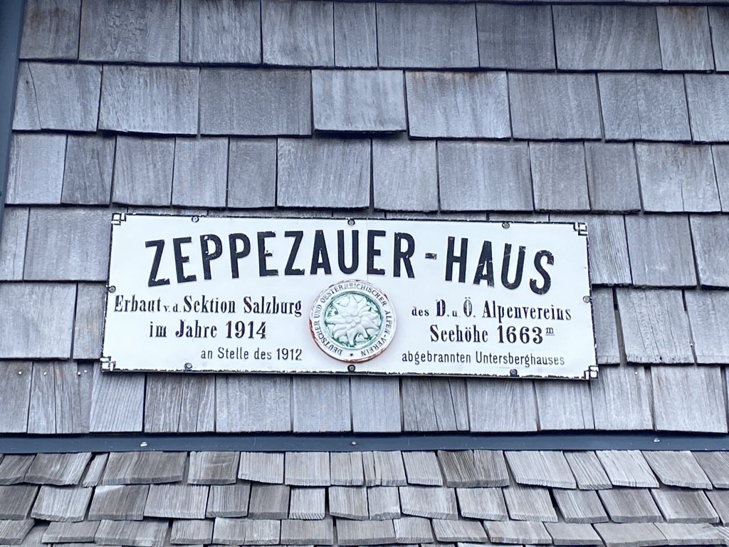 zeppezauerhaus-1