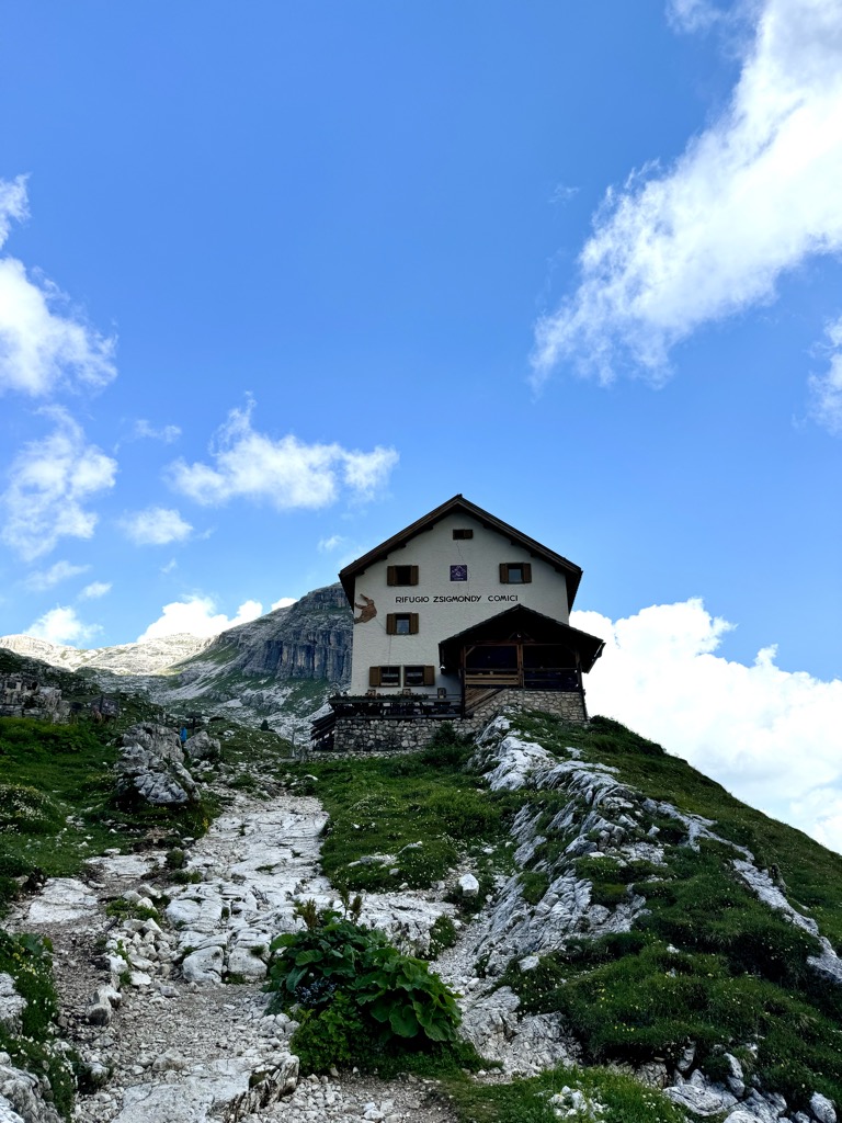 zsigmondy-comici-hutte-rifugio-zsigmondy-comici-5