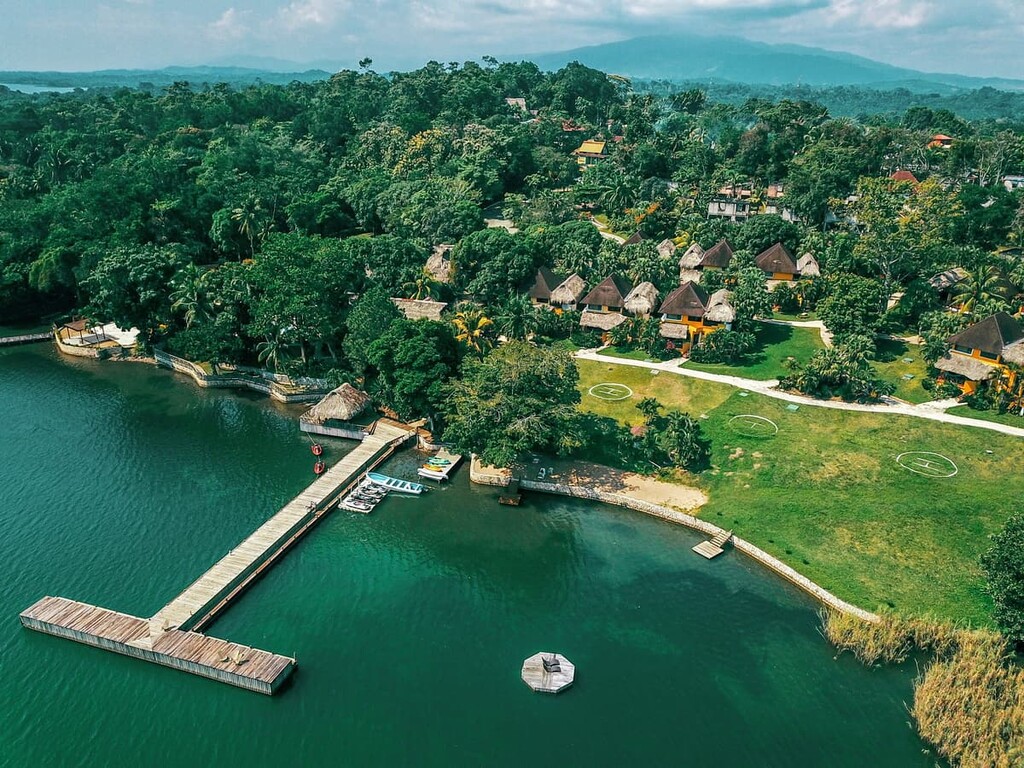 Lago de Izabal lake, Sierra de las Minas Biosphere Reserve, Guatemala