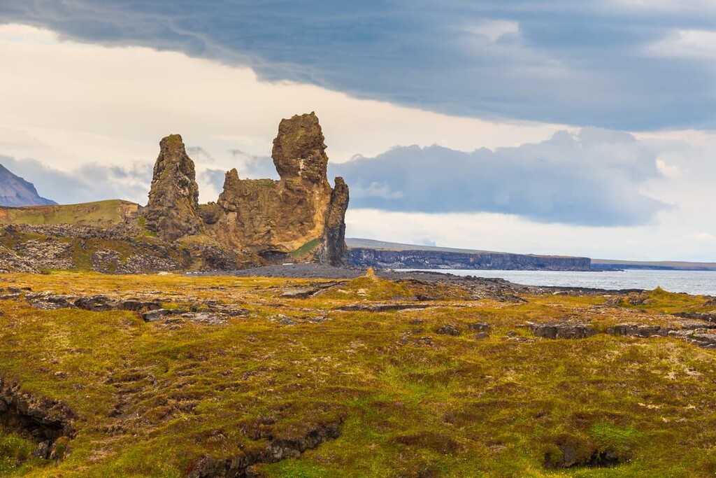 Lóndrangar, Snaefellsjokull National Park, Iceland