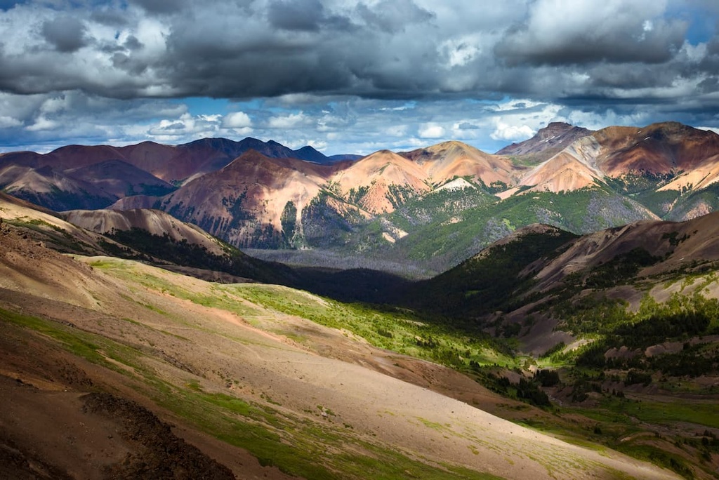 Thompson-Nicola Regional District Mountains