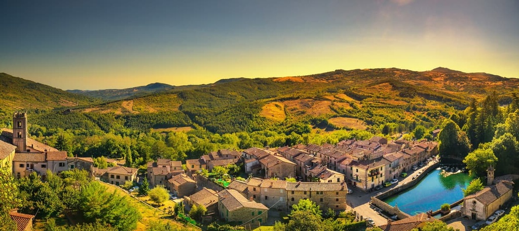 Tuscany Mountains