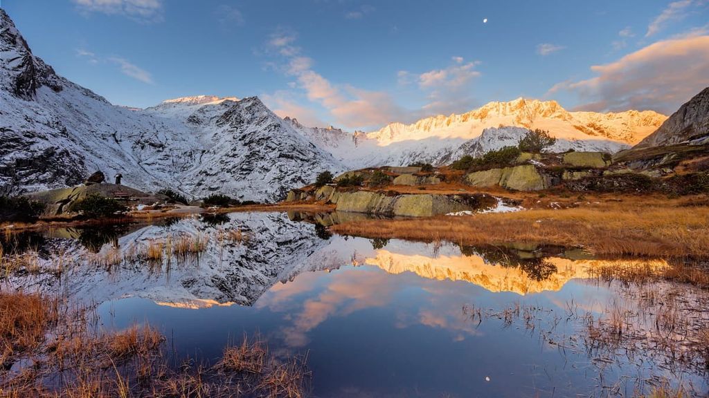 Dammastock  mountain lake, Uri, Switzerland