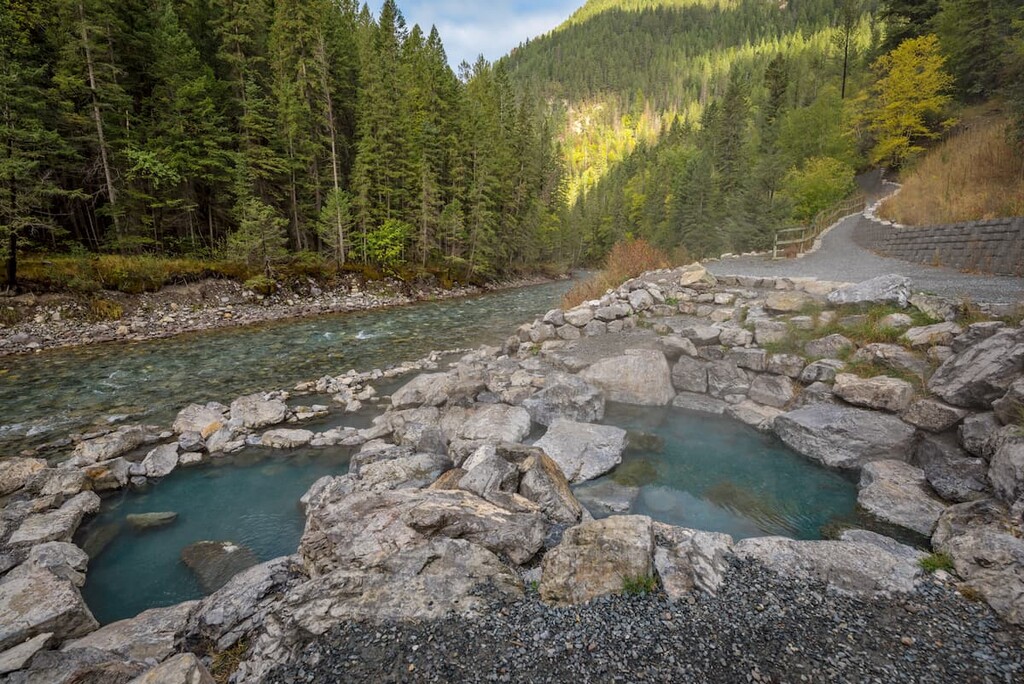 Lussier Hot Springs, Van Nostrand Range, Canada