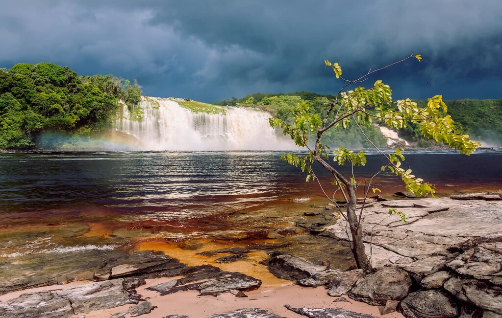 Hacha waterfall in the lagoon of the Canaima national park, Venezuela