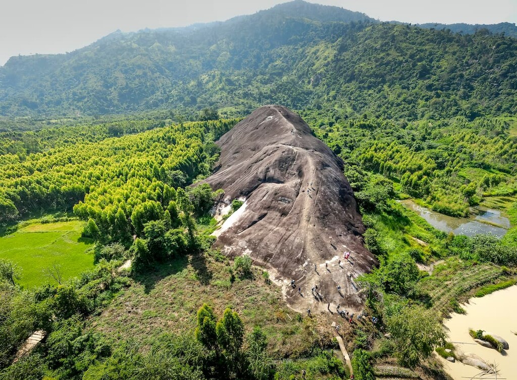 Mother Elephant Stone in Chu Yang Sin, Vietnam
