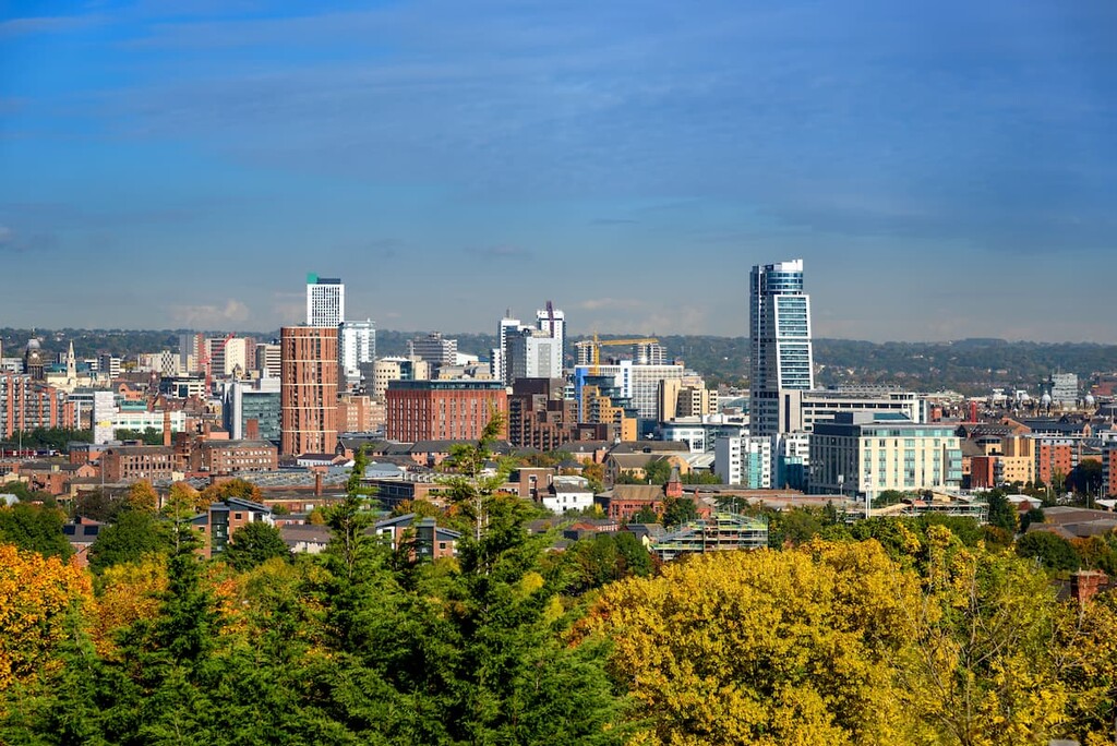 Leeds. Yorkshire Dales National Park