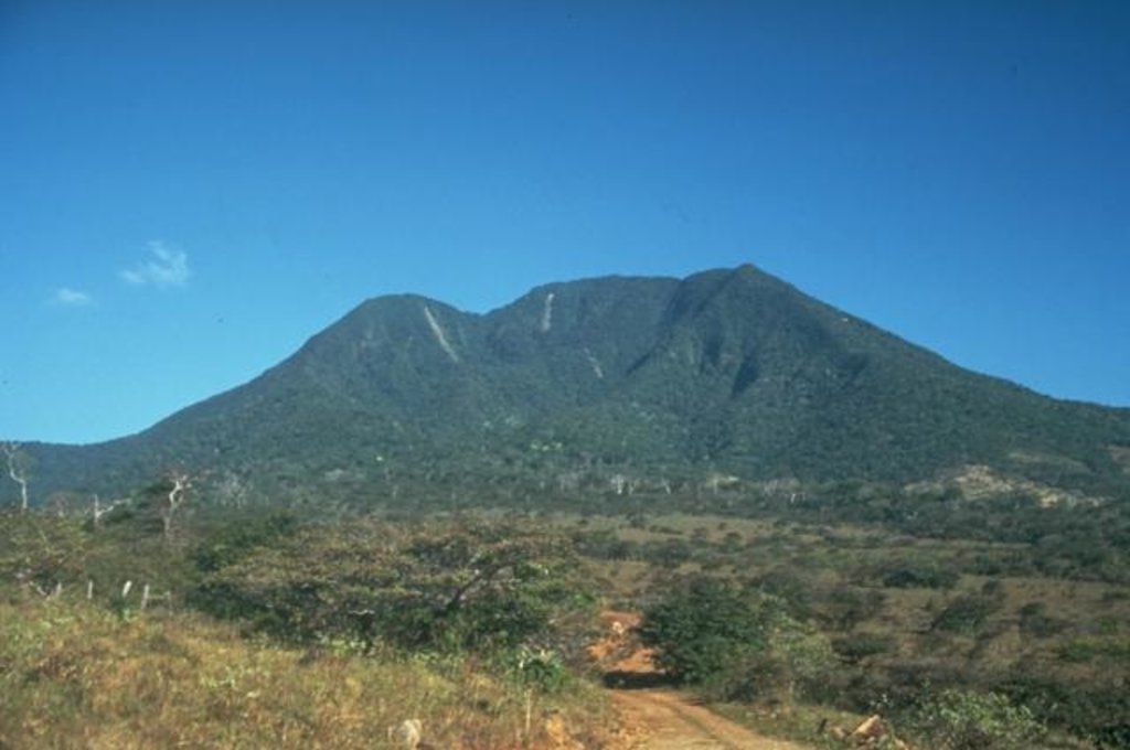 Photo №1 of Volcán Orosí