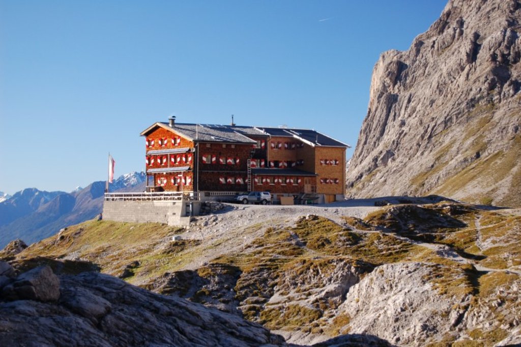 Photo №2 of Karlsbader Hütte