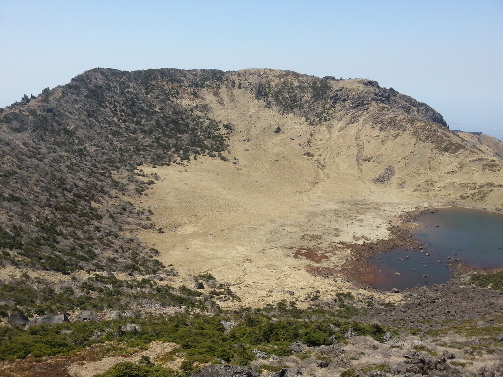 Photo №2 of Baengnokdam