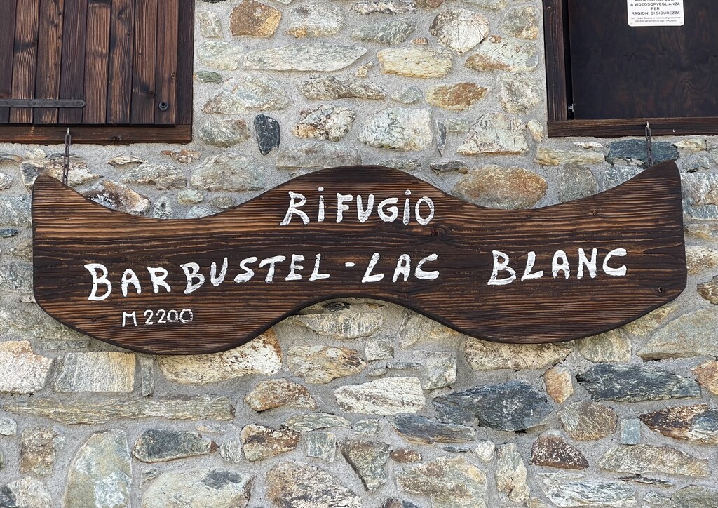 Photo №1 of Rifugio Barbustel