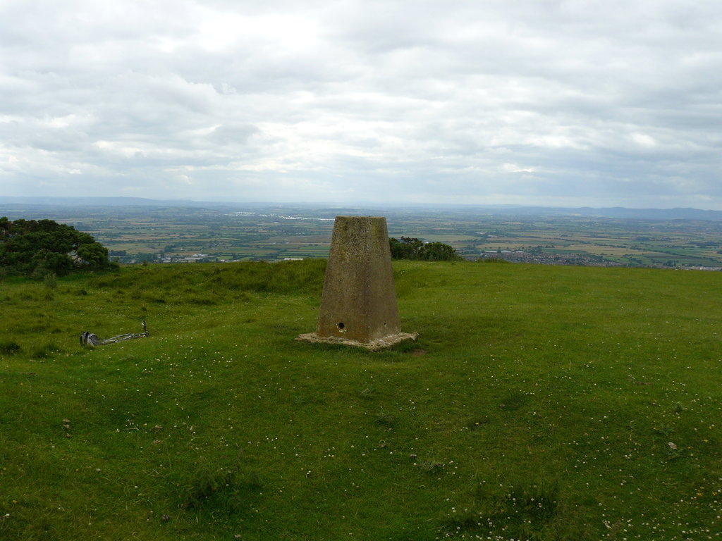 Photo №1 of Cleeve Hill