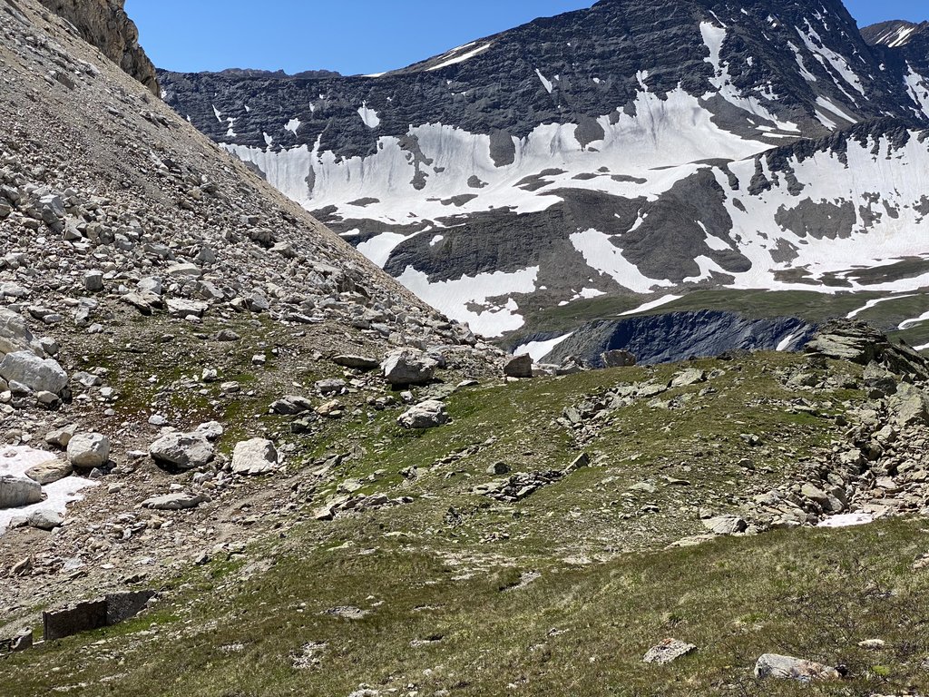 Photo №2 of Colle delle Piramidi Calcaree