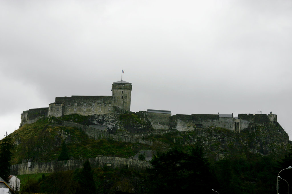 Photo №8 of Château-fort de Lourdes