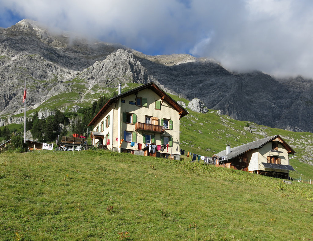 Photo №3 of Schesaplanahütte