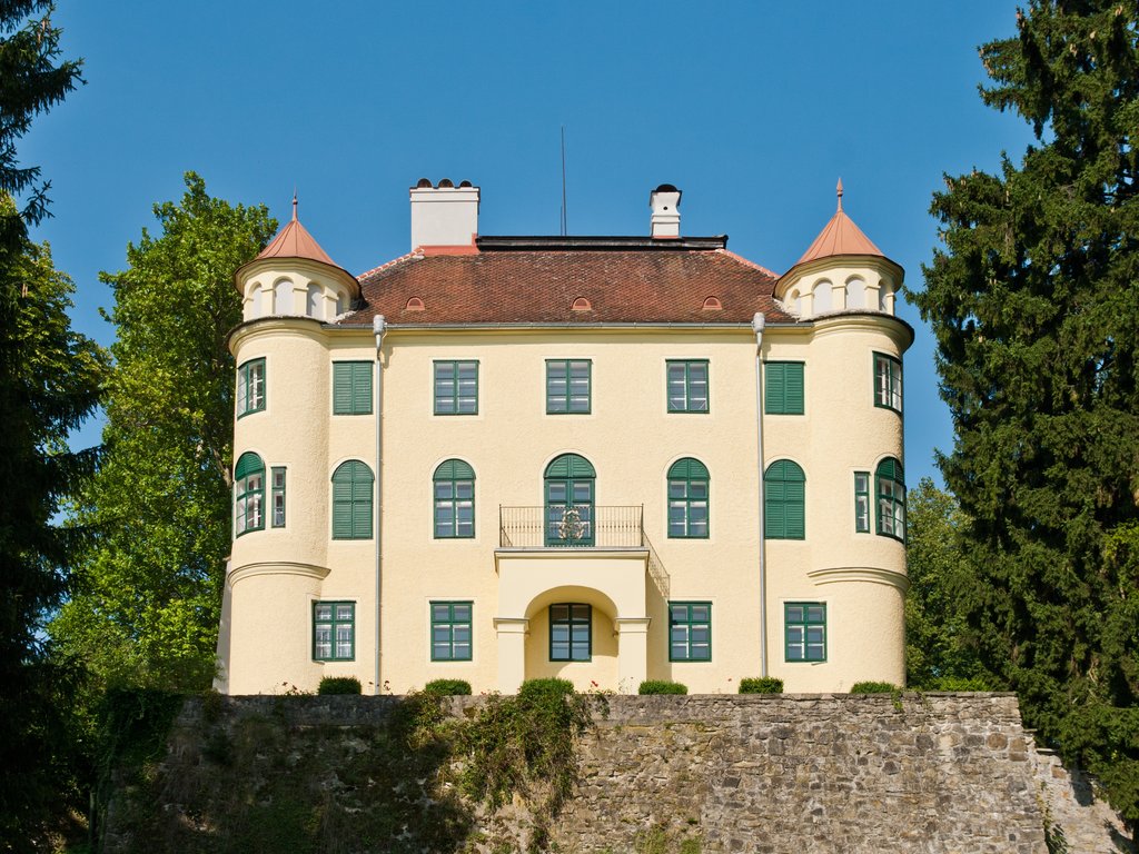 Photo №1 of Schloss Grünbühel
