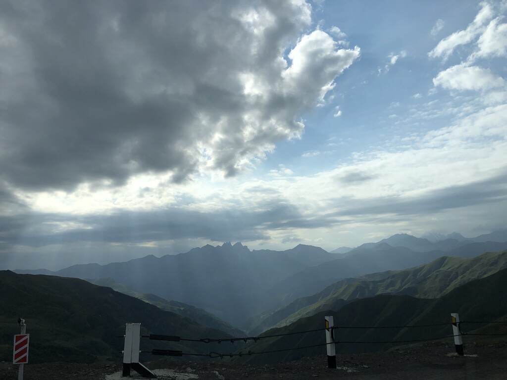 Photo №2 of Datvis-Jvaris-Ghele Pass