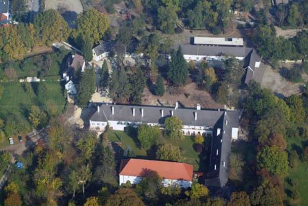 Photo №1 of Schloss Lackenbach