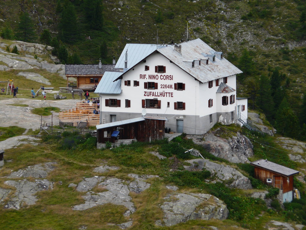 Photo №3 of Zufallhütte - Rifugio Nino Corsi