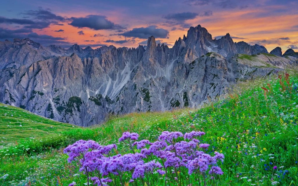 Tre Cime di Lavaredo, Dolomites, Italy