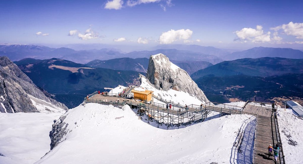 Jade Dragon Snow Mountain Hike PRQIT Jade Dragon Snow Mountain Hike PRQIT