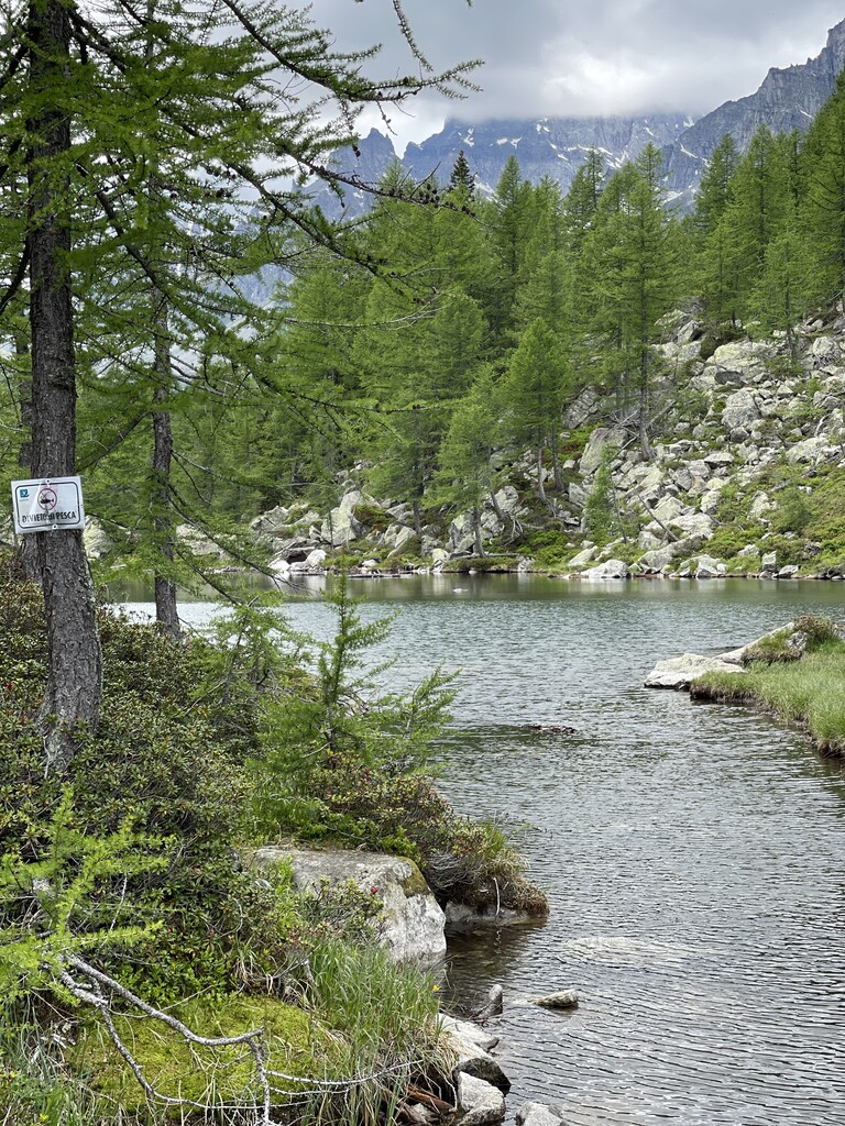 Photo №4 of Lago Azzurro (Lago delle Streghe)