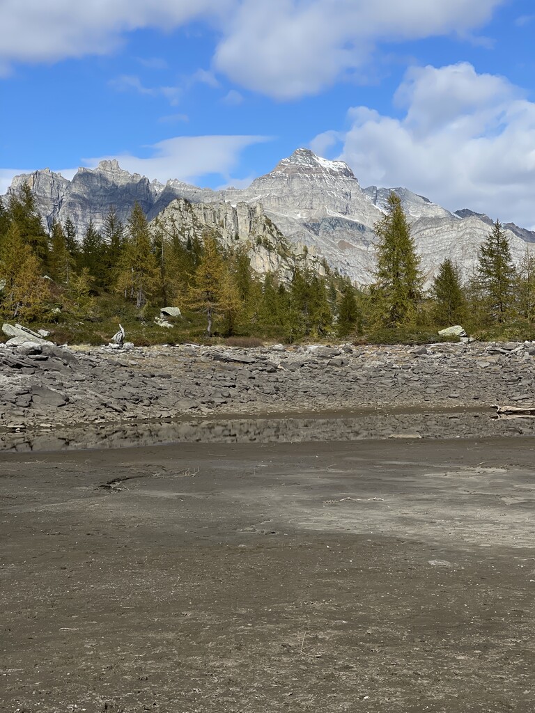 Photo №1 of Lago Brumei