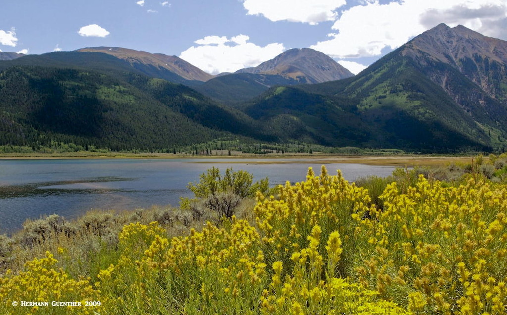 Twin Lakes - Quail Mountain (l), Mount Hope (c), Twin Peaks (r). Lake County. Colorado