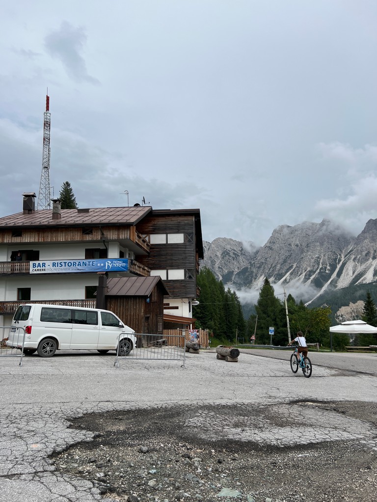 Rifugio Remauro 1 536 M Mountain Hut Near Belluno