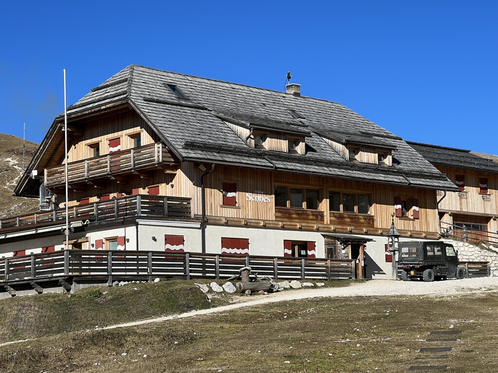 Photo №3 of Sennes Hütte