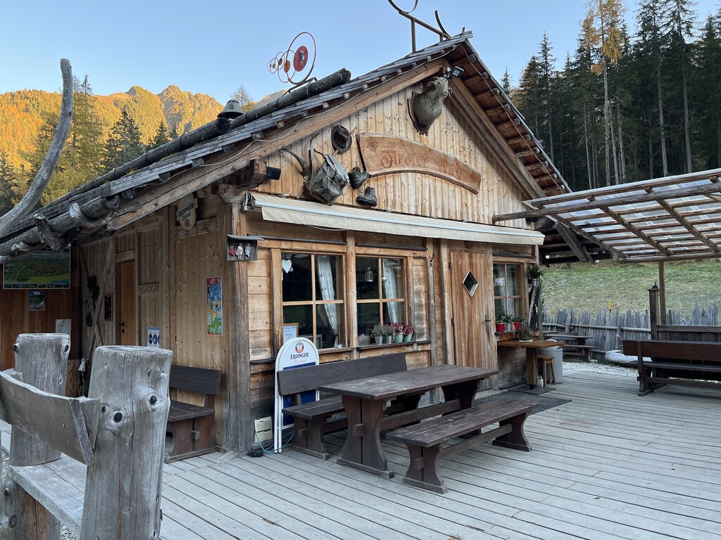 Photo №2 of Tiroler Hütte