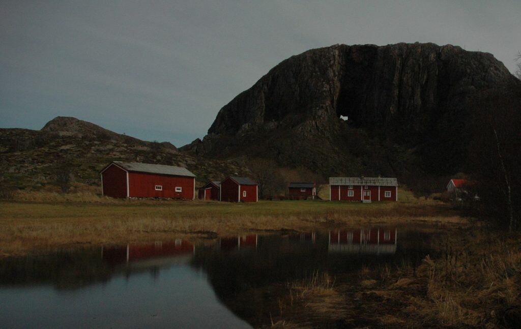 Photo №2 of Torghatten