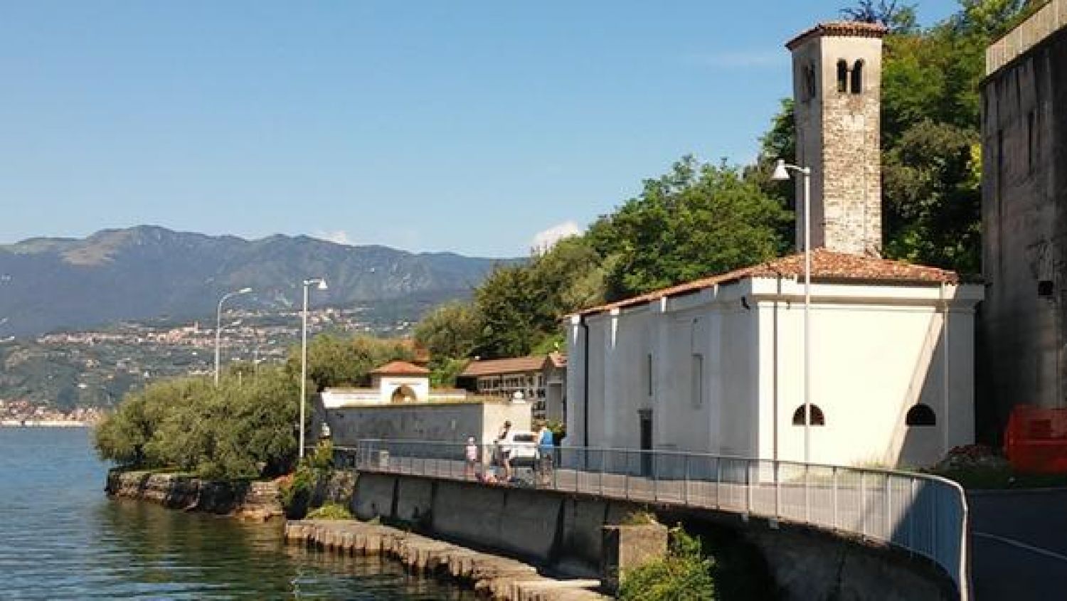 Chiesa dei Morti a Vello