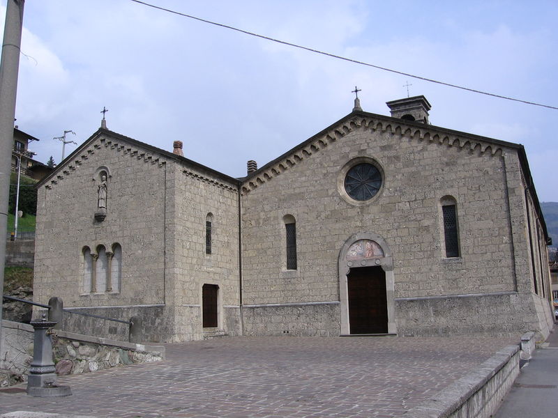 Santuario della Madonna delle Lacrime