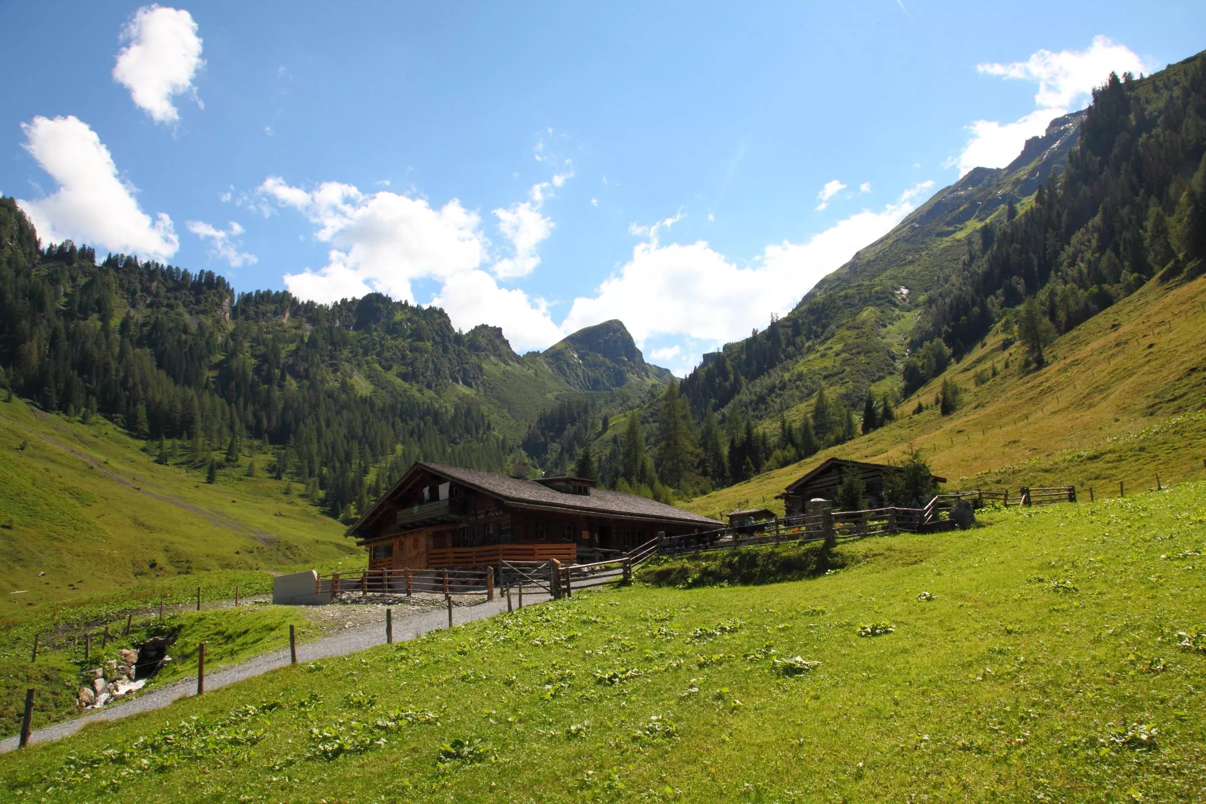Aigenalm-Mandlhütte, 1.342 m
