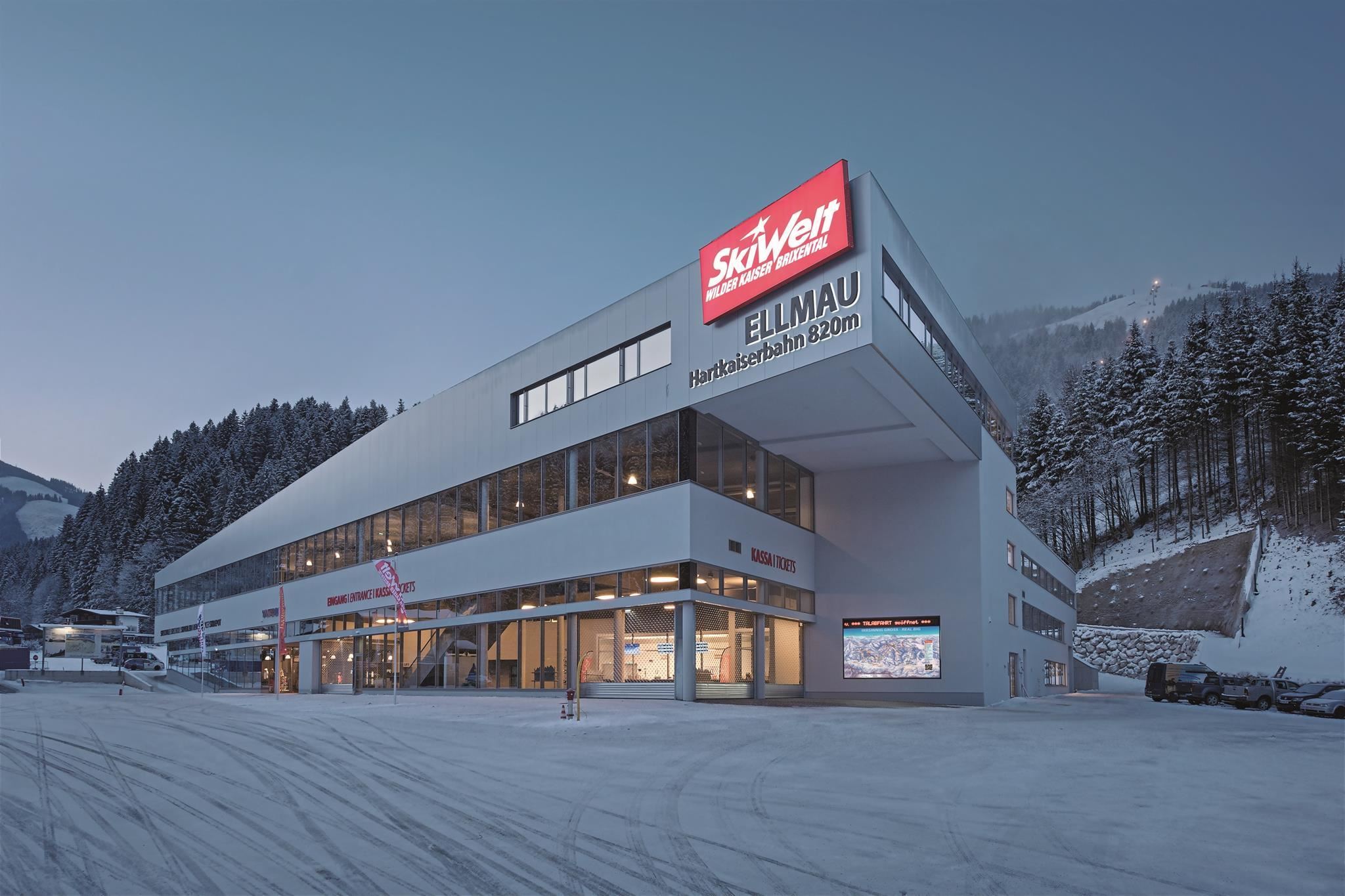 Skidepot Talstation Hartkaiserbahn Ellmau