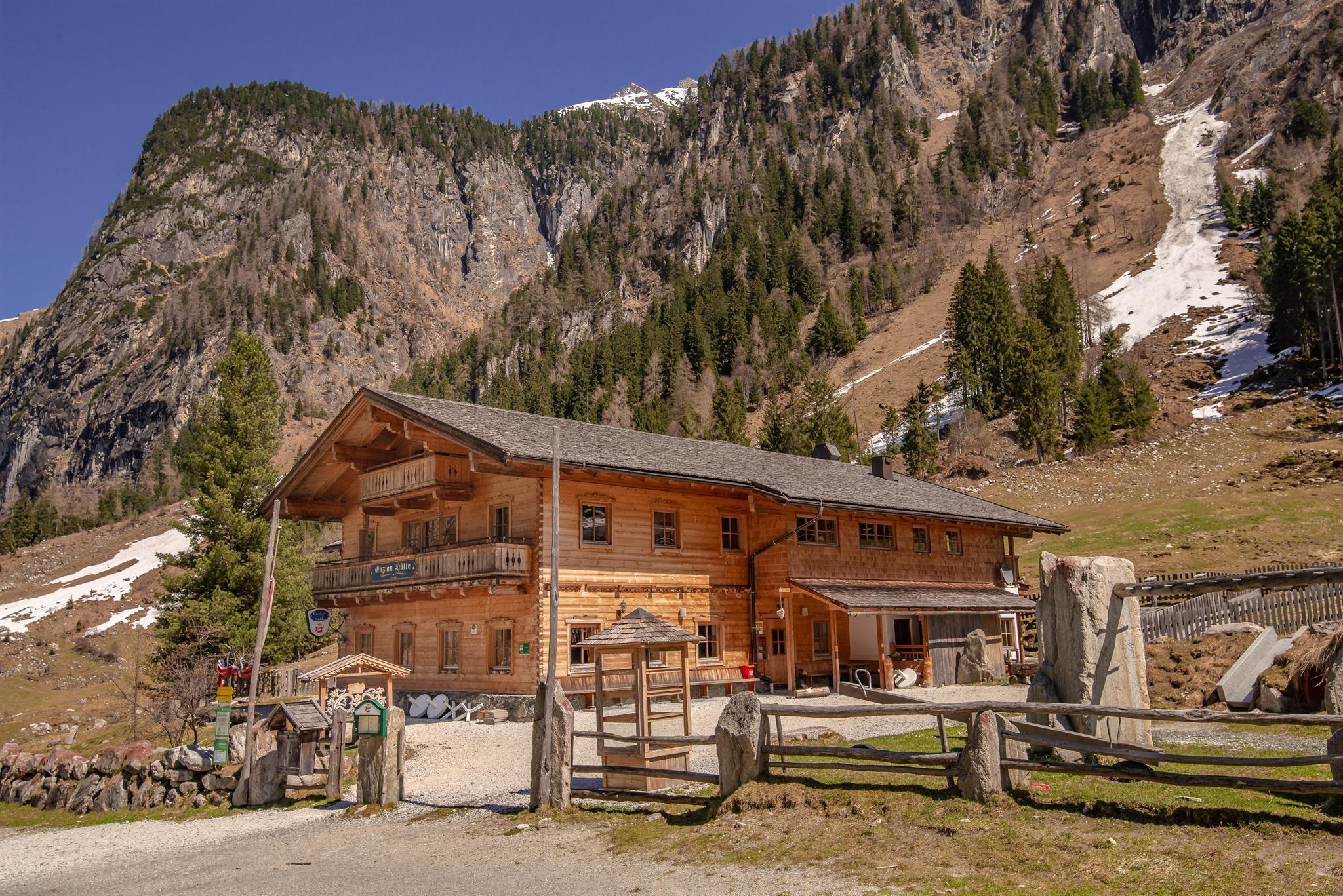 Enzianhütte 1.312 m im Habachtal