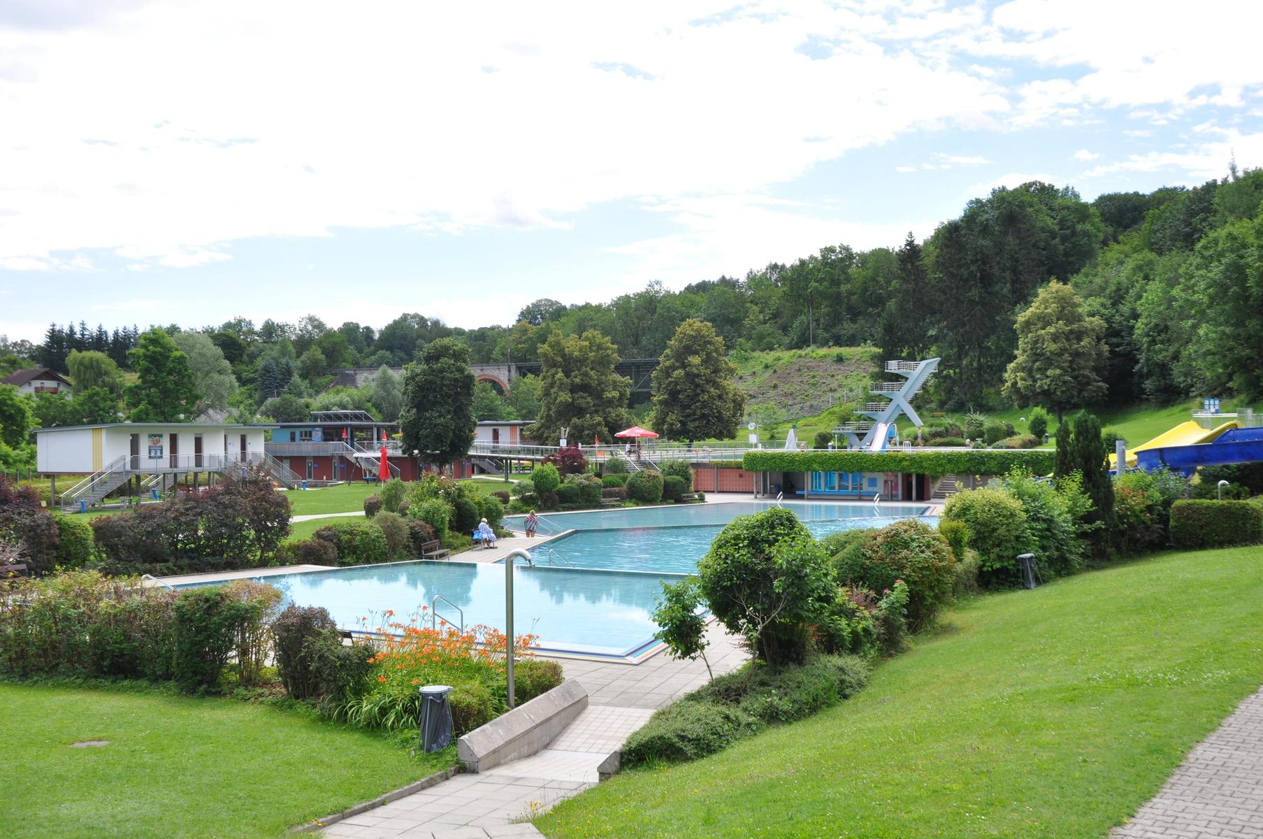 Hallen- und Freibad Steyr