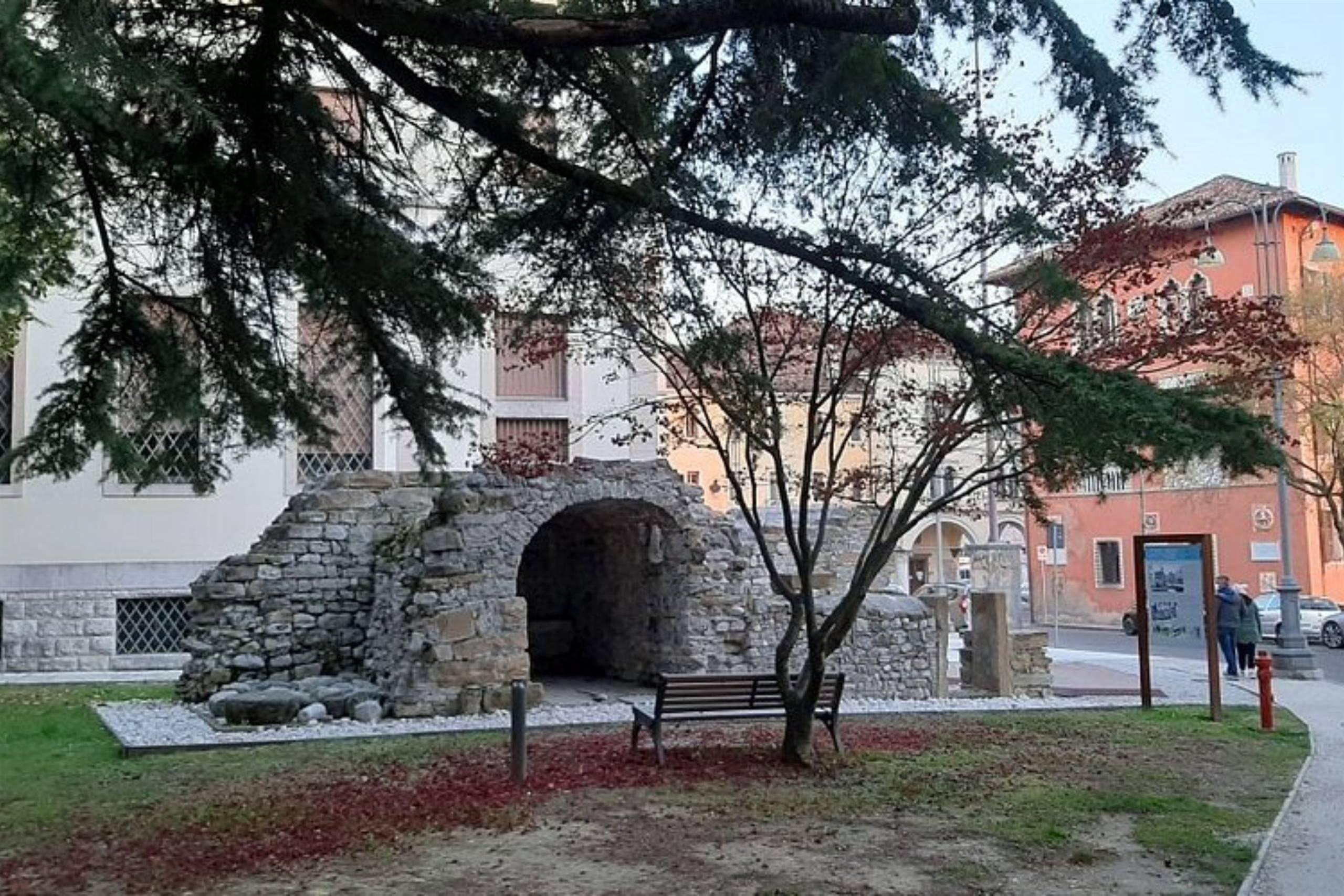 Piazza castello