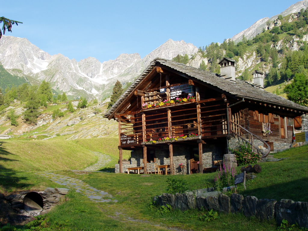RIFUGIO ZAR SENNI