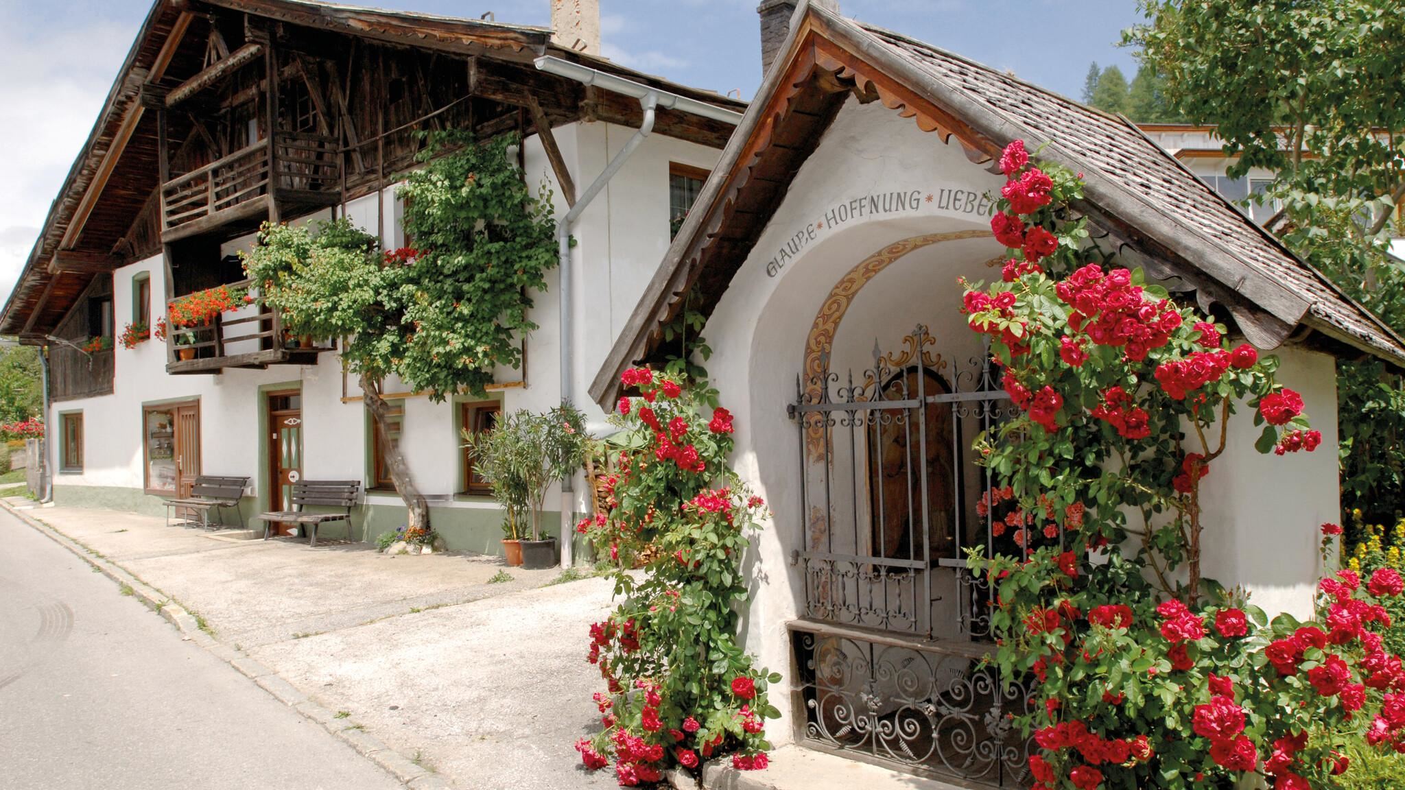 Rosenkapelle (Nikolauskapelle) in Reith