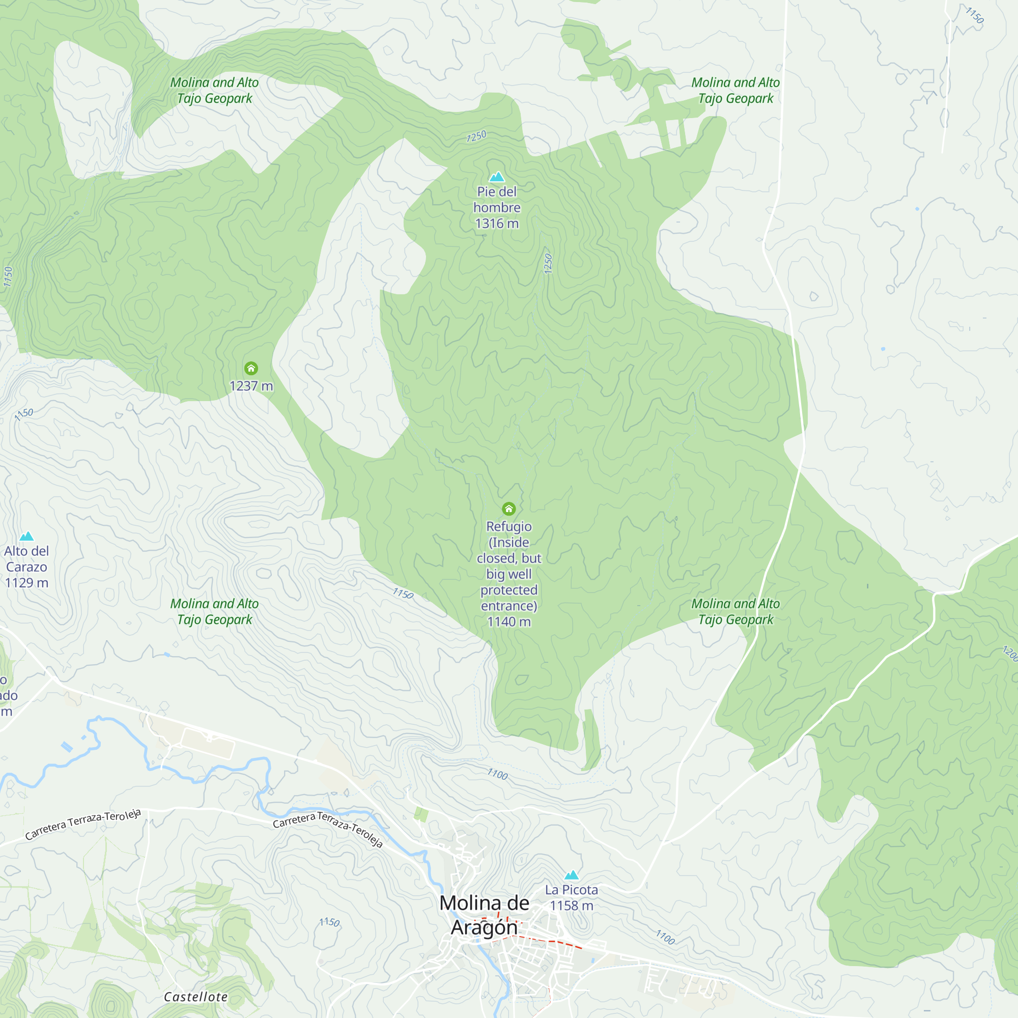 Refugio (Inside closed, but big well protected entrance) map