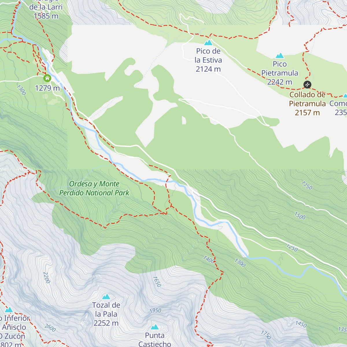 Refugio de Pineta map