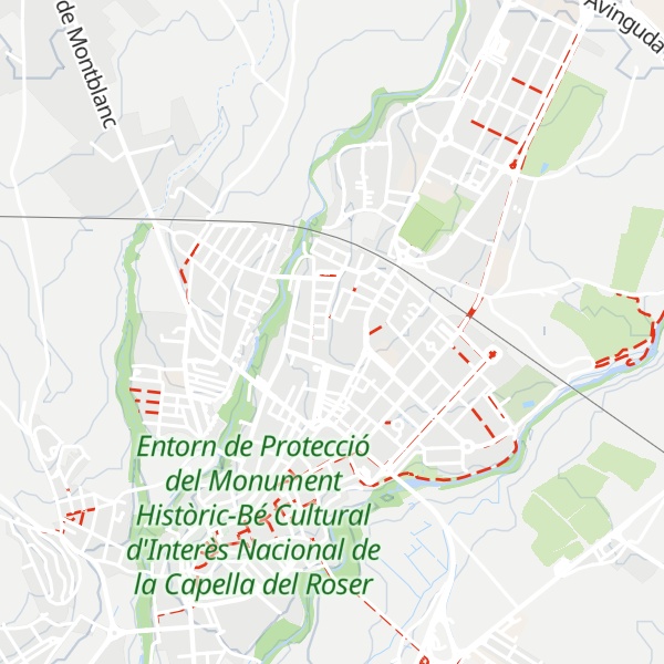 Map of Refugi climàtic exterior a la Plaça dels Pins