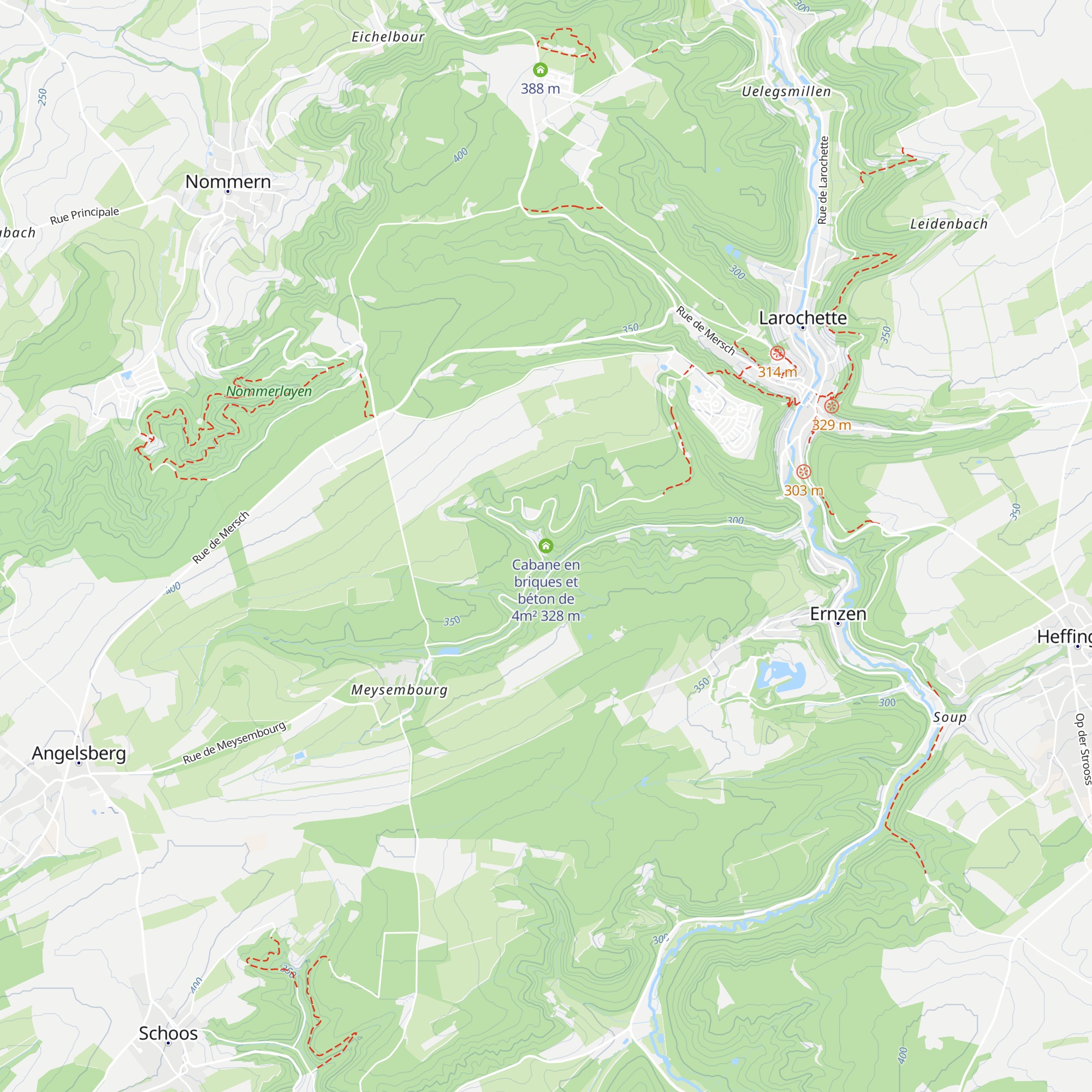 Cabane en briques et béton de 4m² map