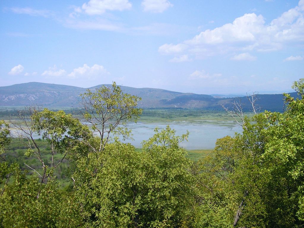 Deransko jezero